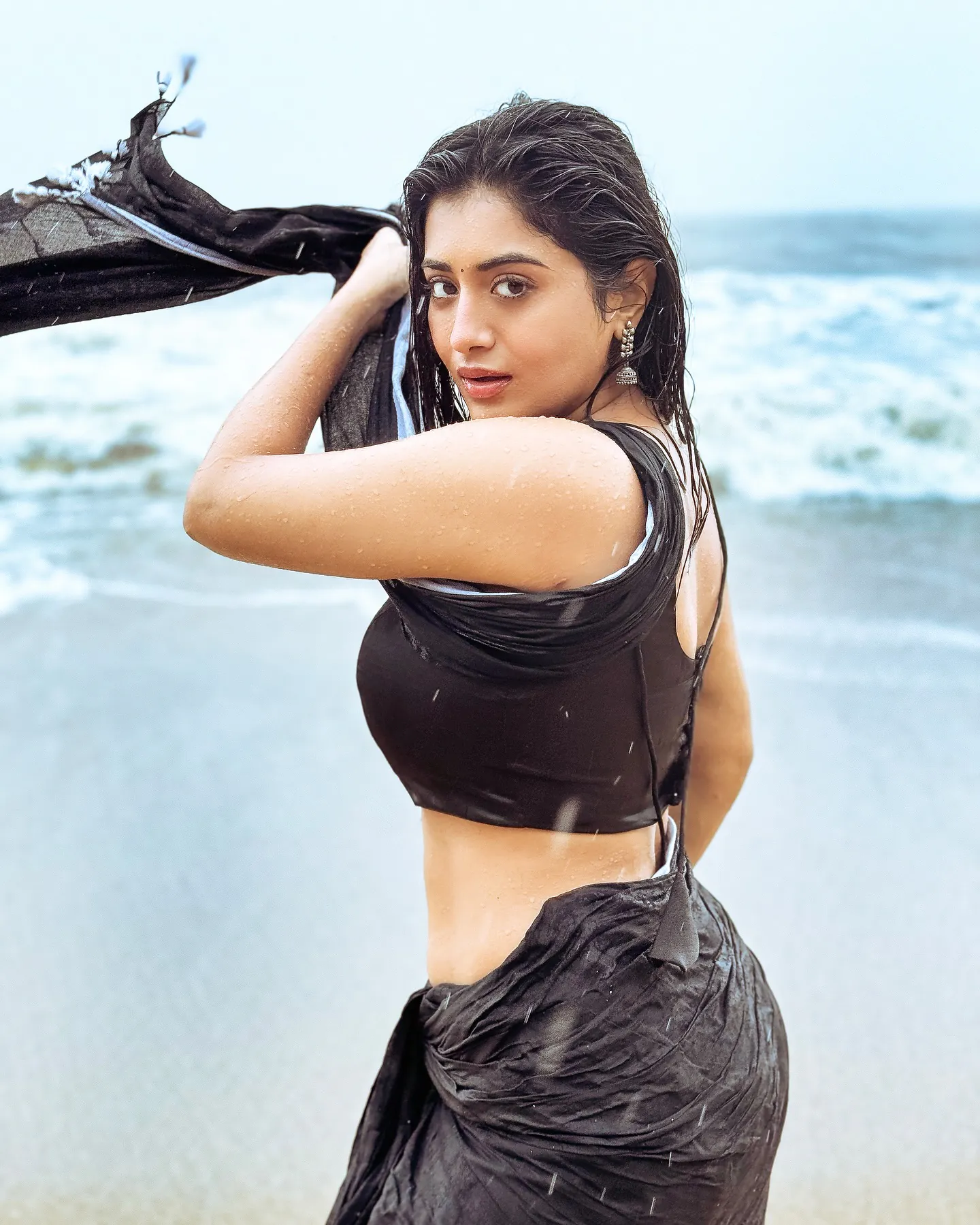 Rashi Singh - rashi-singh-hot-5.webp